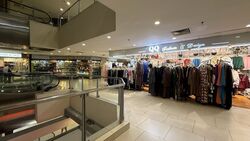 Lucky Plaza (D9), Retail #529597351